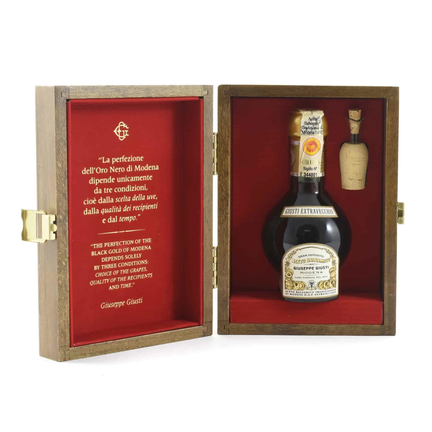 Giuseppe Giusti Balsamic Vinegar Of Modena DOP - Extravecchio 25 Year Aged 3 Giuseppe Giusti Balsamic Vinegar Of Modena DOP - Extravecchio 25 Year Aged