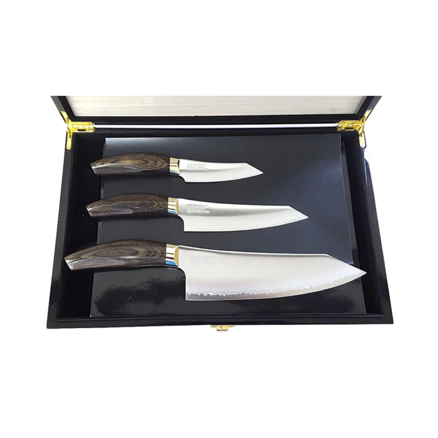 Seki 3 Layer Knife Trio With Wooden Gift Box 3 Seki 3 Layer Knife Trio With Wooden Gift Box