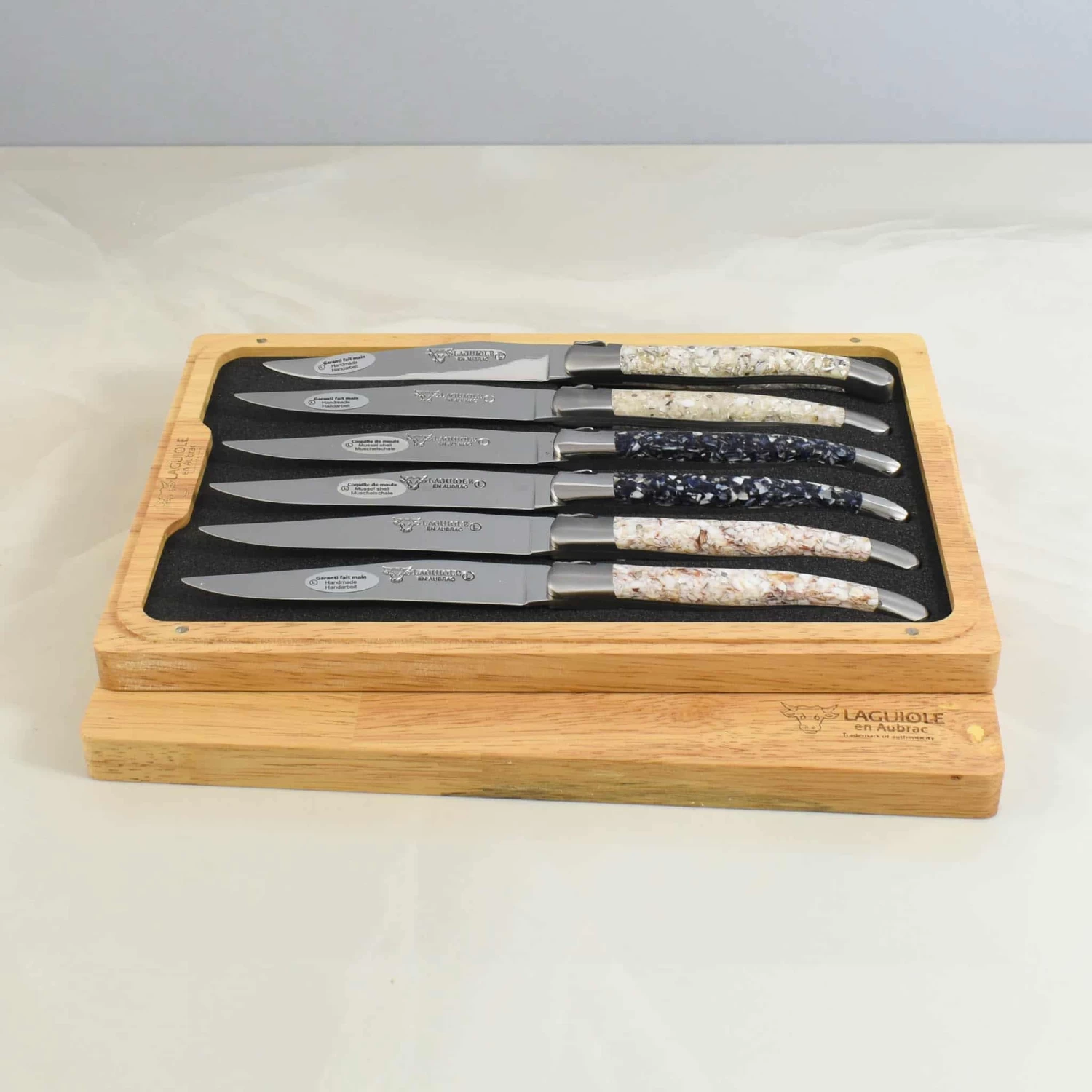 Laguiole En Aubrac Set Of 6 Shell Steak Knives 3 Laguiole En Aubrac Set Of 6 Shell Steak Knives