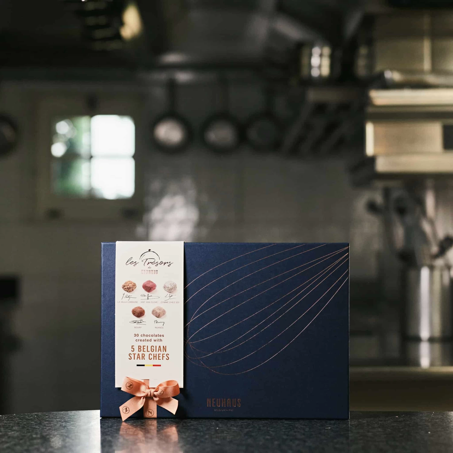 Short Dated Neuhaus "Les Trésors De Neuhaus" Pralines - 30 Pieces 7 Short Dated Neuhaus "Les Trésors De Neuhaus" Pralines - 30 Pieces - Image 5
