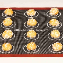 Silikomart Eclair & Choux Pastry Mat -Kitchen Serie Store SL0104SilikomartEclair ChouxPastryMatLife1