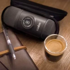 Wacaco Nanopresso Handheld Espresso Maker -Kitchen Serie Store WN0001WacacoNanopressoHandheldEspressoMakerLife2
