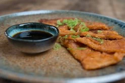 Chouseki Blue Gold Plate 28.5cm Dia X 3.5cm -Kitchen Serie Store chouseki blue gold plate korean kimchi pancake side