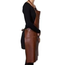 Dutchdeluxes Leather Zipper Apron In Classic Brown -Kitchen Serie Store dutch deluxes leather zipper apron classic brown model side