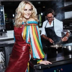 Dutchdeluxes Leather BBQ Apron In Vintage Grey -Kitchen Serie Store dutch deluxes leather zipper apron croc red ruby lifestyle 36e03590 af4c 4e51 b9db ac8b2edd2a6a