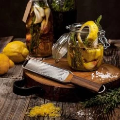 Master Series Walnut Microplane Zester -Kitchen Serie Store microplane gourmet zester lifestyle