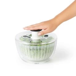 OXO Good Grips Little Salad & Herb Spinner 4.0 -Kitchen Serie Store oxo little salad and herb spinner 4 0 4